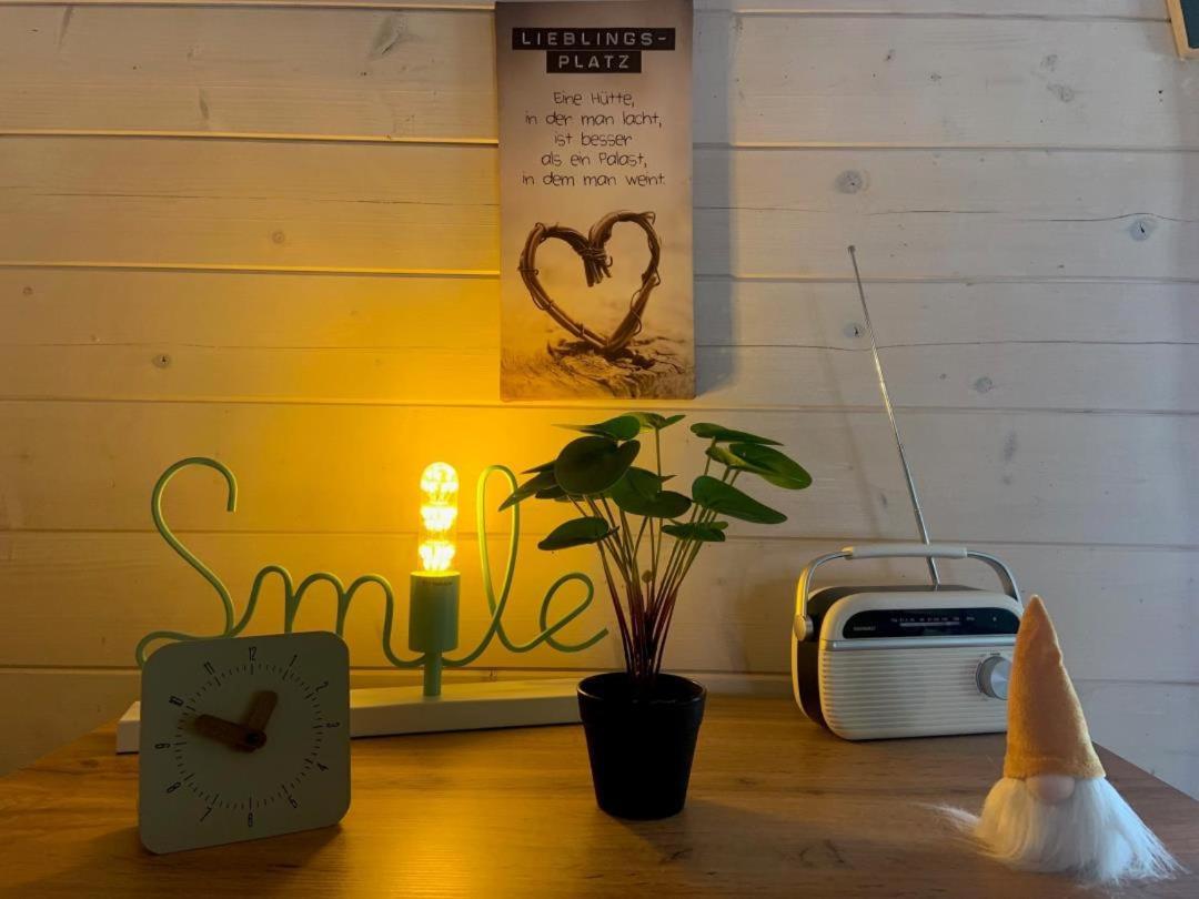 Neu! Ferienhuette Tiny House Villa Schoningen Bagian luar foto