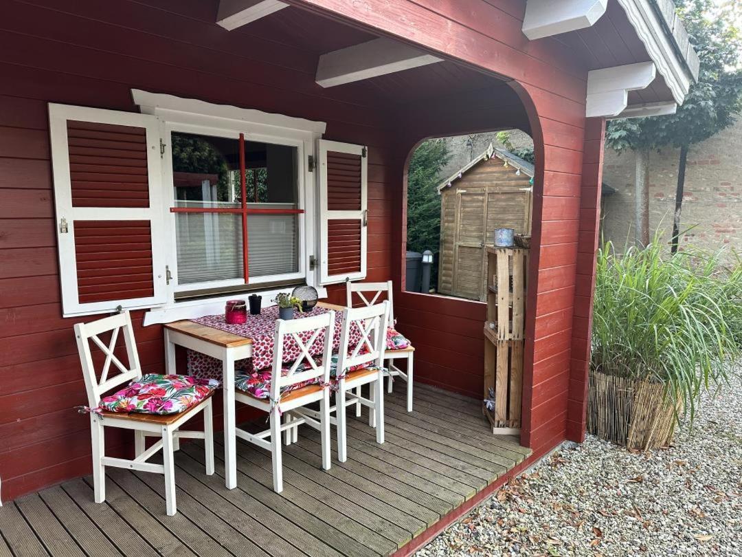 Neu! Ferienhuette Tiny House Villa Schoningen Bagian luar foto